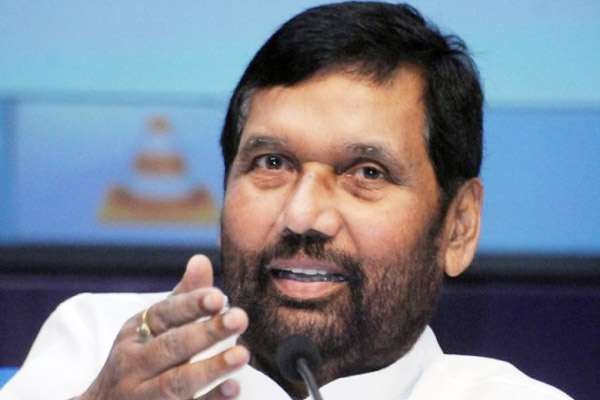 देश में खाद्यान्न की कोई कमी नहीं: मंत्री पासवान