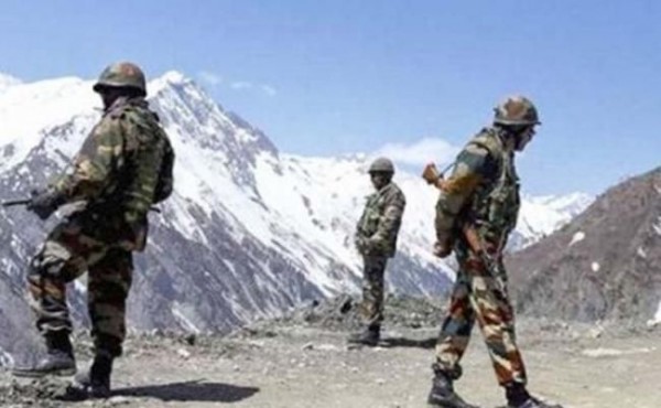 चीन पर बढ़ा भारत का दबाव, सेना ने लद्दाख के पूर्वी क्षेत्र की 6 चोटियों पर किया कब्जा