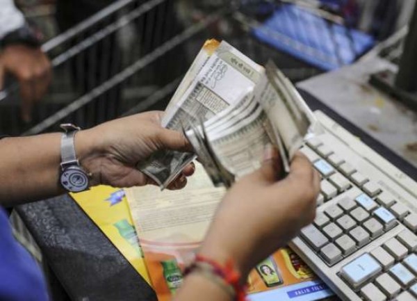 समस्त नागरिकों के 6 माह के विद्युत बिल माफ किए जाए : निलय डागा