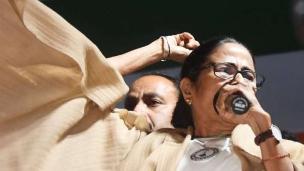 ममता बनर्जी: पीएम से बात करेंगे लेकिन पहले सीएए वापस हो