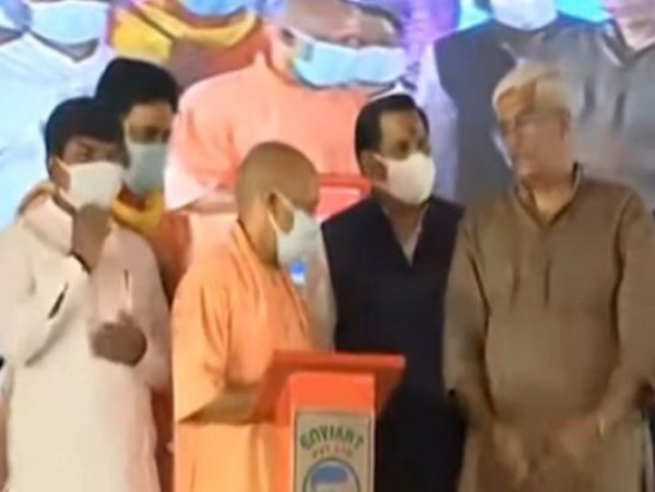 सीएम योगी ने तरकुलानी रेग्‍यूलेटर का किया लोकार्पण