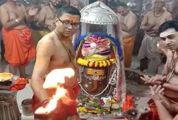 उज्जैन: महाकालेश्वर मंदिर 80 दिन बाद 28 जून से खुलेगा, ऑनलाइन पंजीयन के साथ टेस्ट भी जरूरी
