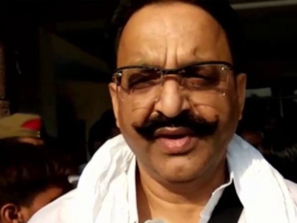 लखनऊ: मुख्तार के बेटे अब्बास अंसारी ने नियमों को ताक पर रखकर खरीदे असलहे