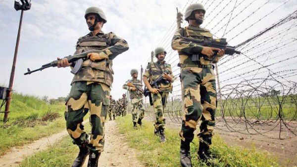 कोरोना: पिछले 24 घंटे में BSF के 16 जवान संक्रमित, 11 अकेले त्रिपुरा में