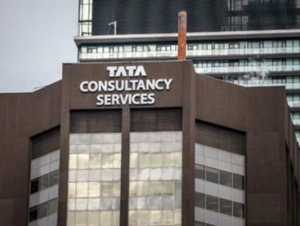 TCS : अप्रैल-जून में कमाया 7008 करोड़ रु का मुनाफा, इनकम बढ़ी