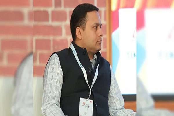 राहुल के आरोप पर बीजेपी का पलटवार, जनवरी में ही रोक दिया था मास्क का निर्यात
