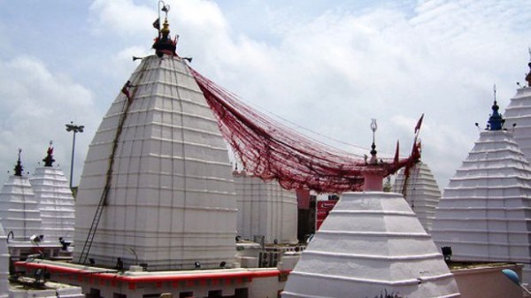 देवघर में खुले बाबा बैद्यनाथ मंदिर के पट, पहले दिन 200 श्रद्धालुओं ने किए दर्शन