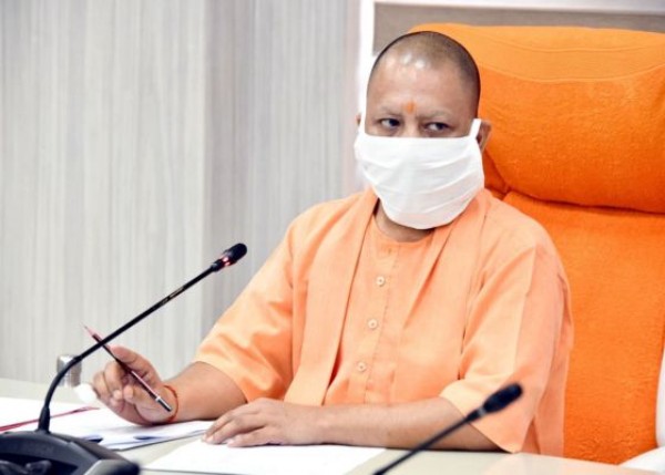 UP सरकार पत्रकारों का कराएगी 5 लाख का बीमा व कोरोना से मौत पर 10 लाख की मदद