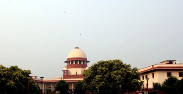 गन्ना किसानों के बकाया मामले में सुप्रीम कोर्ट ने केंद्र और कई राज्यों को थमाया नोटिस