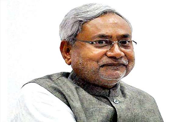 विधायक मुख्यमंत्री क्षेत्र विकास निधि से 50 लाख रुपये कोरोना उन्मूलन में देंगे : नीतीश