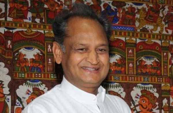 10वीं और 12वीं की शेष बोर्ड परीक्षाएं कराई जाएंगी: मुख्यमंत्री अशोक गहलोत