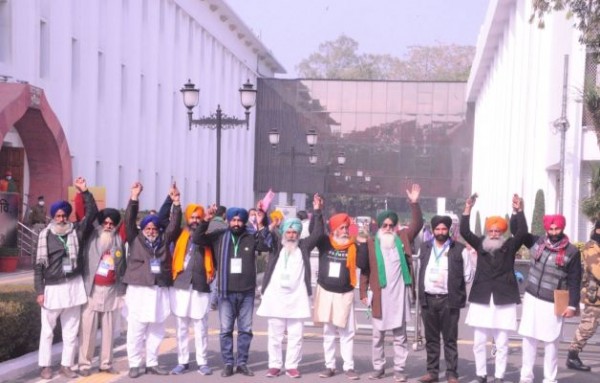 संयुक्त किसान मोर्चा का ऐलान, 18 फरवरी को देश भर में चलेगा रेल रोको अभियान
