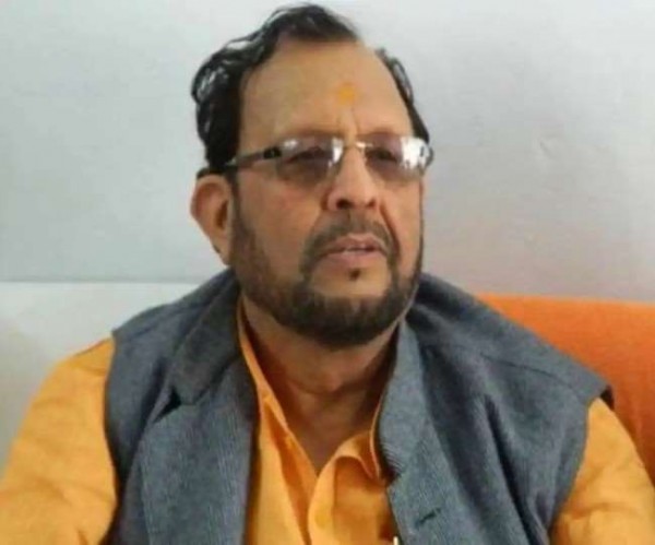 पलटूराम का कोई भरोसा नहीं है,कभी टीके को लेकर भ्रम फैलाते हैं कभी चाचा पिता से लड़ते हैं:सुरेश खन्ना