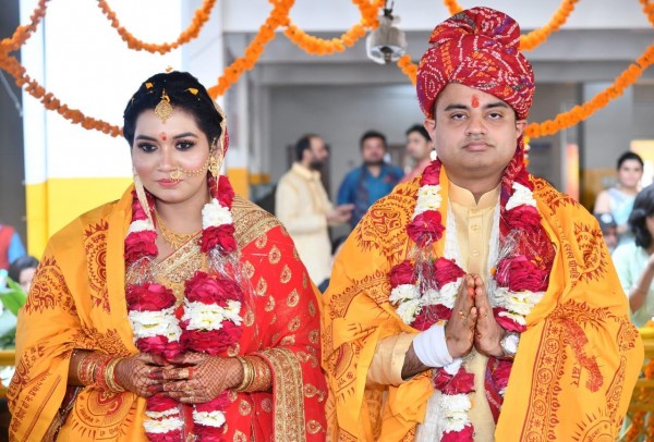 स्टार्टअप के दिग्गज और प्रसिद्ध निवेशक विनायक नाथ शादी के बंधन में बंधे
